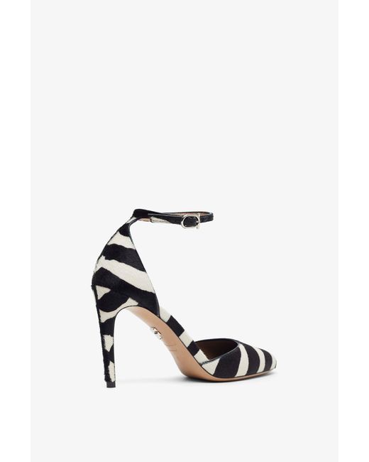 Ferragamo Maily 95 White And Black Sandals