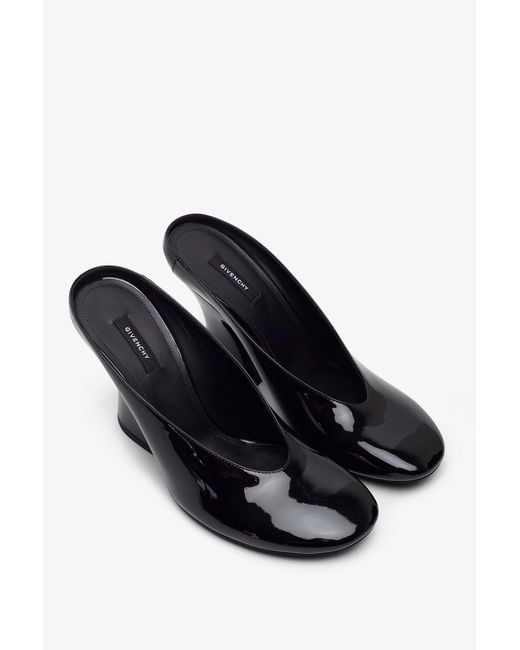 Givenchy Blue Sculpted Heeled 95 Black Patent Mules