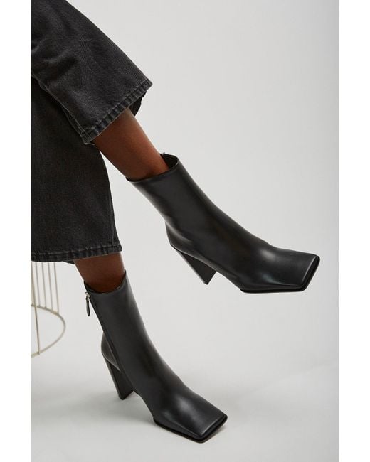 Alaïa Square 90 Black Ankle Boots