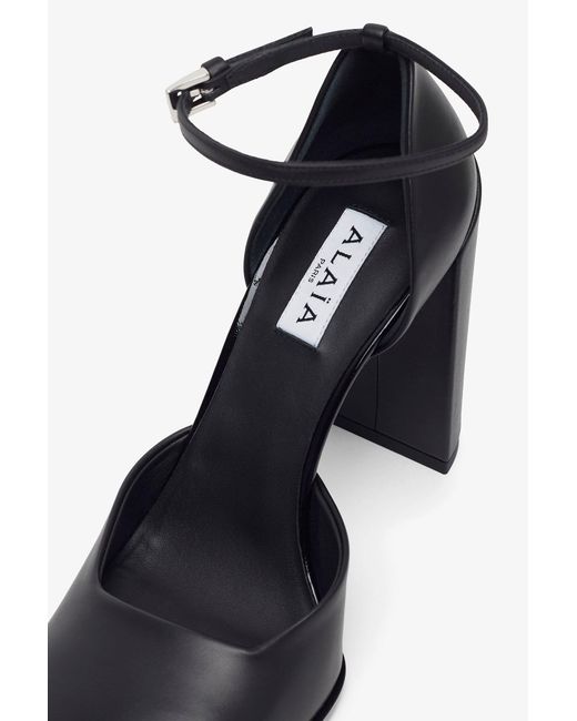 Alaïa White Square 90 Black Pumps