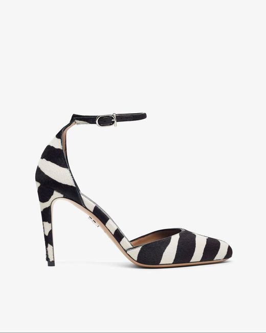 Ferragamo Maily 95 White And Black Sandals