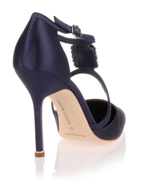 manolo blahnik navy