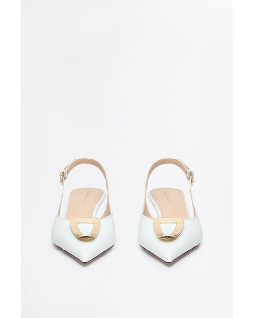 Scanlan Theodore White Triangle Frame Wedge 4.5