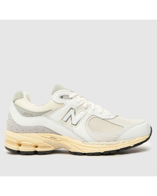 New Balance White 2002r Trainers In