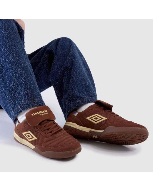 Umbro Brown Speciali Tr Trainers for men