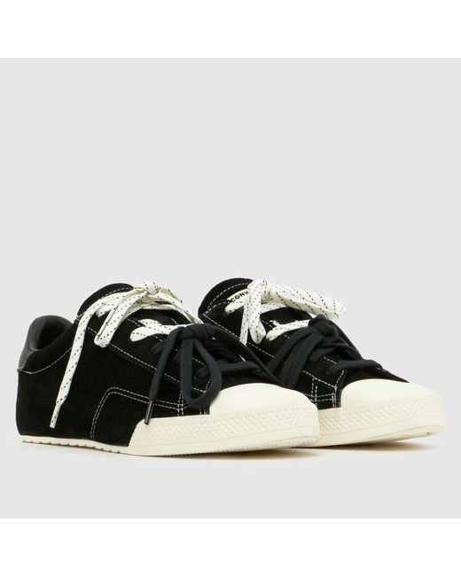 Converse Black Chuck Taylor Lo Trainers