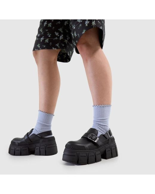 Buffalo Black London Gospher Clog Sandals