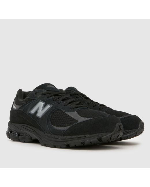 New Balance Black 2002R Trainers for men