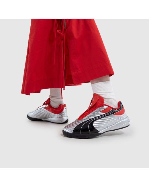 PUMA Red V1Per Trainers