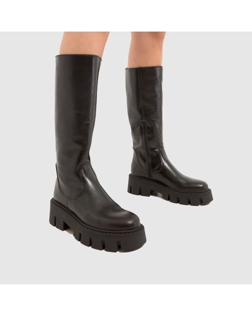Schuh Black Ladies Dove Leather Chunky Knee Boots