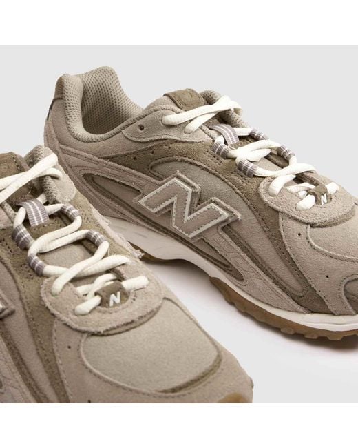 New Balance Brown 204L Trainers