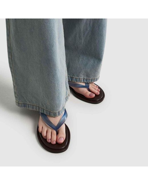 Schuh Blue Truffle Toe Post Sandals