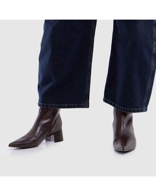 Schuh Brown Bridgit Block Point Boots