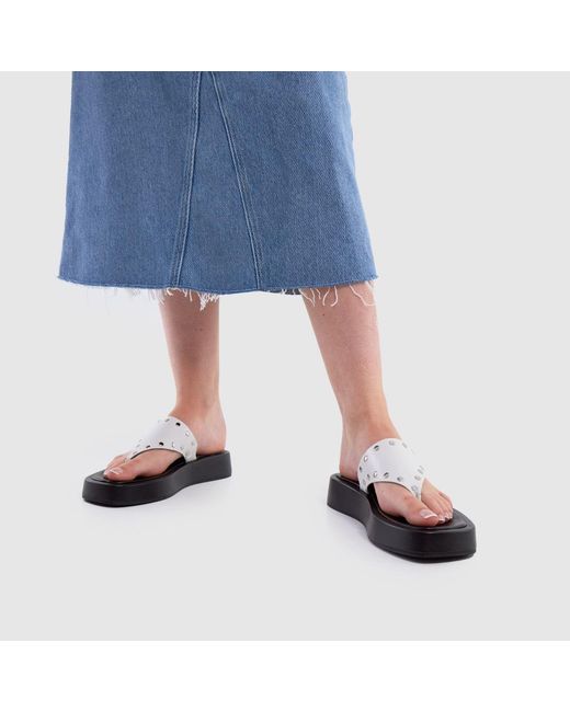 Schuh Black Toryn Platform Flip Flop Sandals