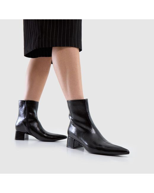 Schuh Black Bridgit Block Point Boots