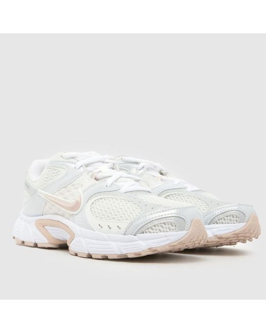 Nike White V5 Rnr Trainers