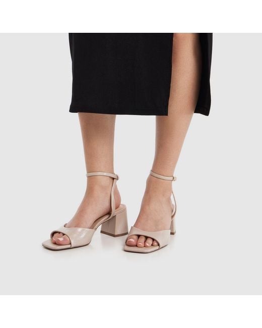 Schuh Natural South Block High Heels