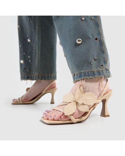 Schuh Metallic Siya Flower High Heels