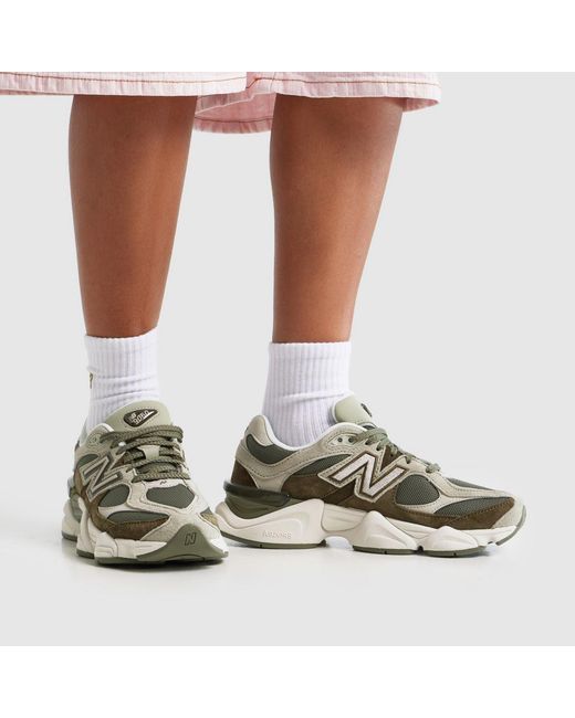 New Balance Green 9060 Trainers