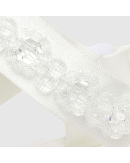 ARIZONA LOVE White Trekky Crystal Pearl Sandals In