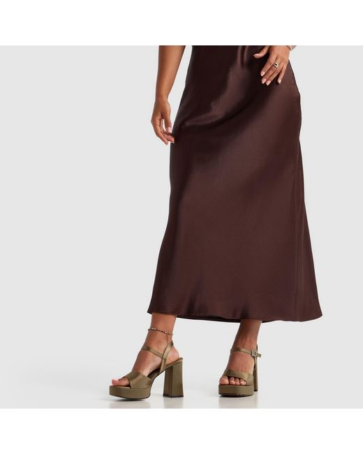 Schuh Metallic Sabina Platform High Heels