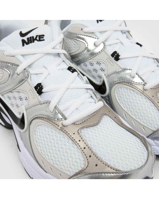 Nike White V5 Rnr Trainers for men