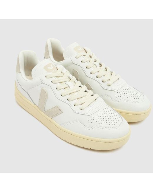 Veja White V-90 Trainers