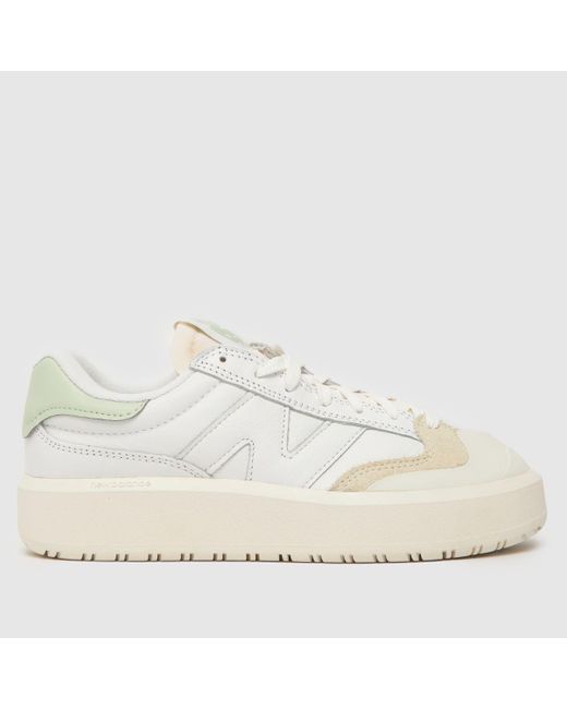New Balance 302 Trainers In White & Green