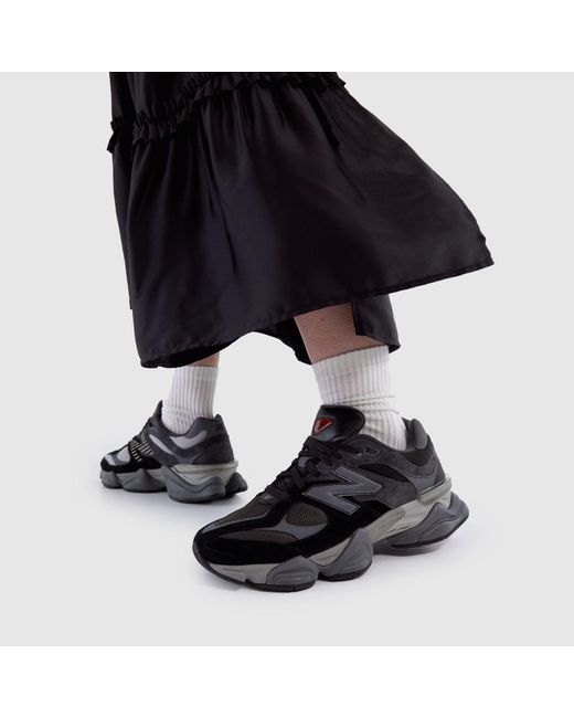 New Balance Black 9060 Trainers