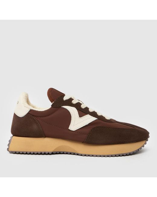 Victoria Brown Modelo A Trainers
