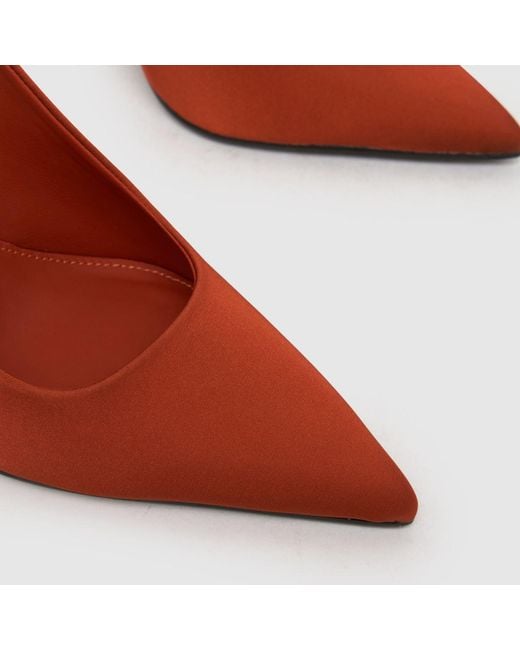 Schuh Red Sunday Court High Heels