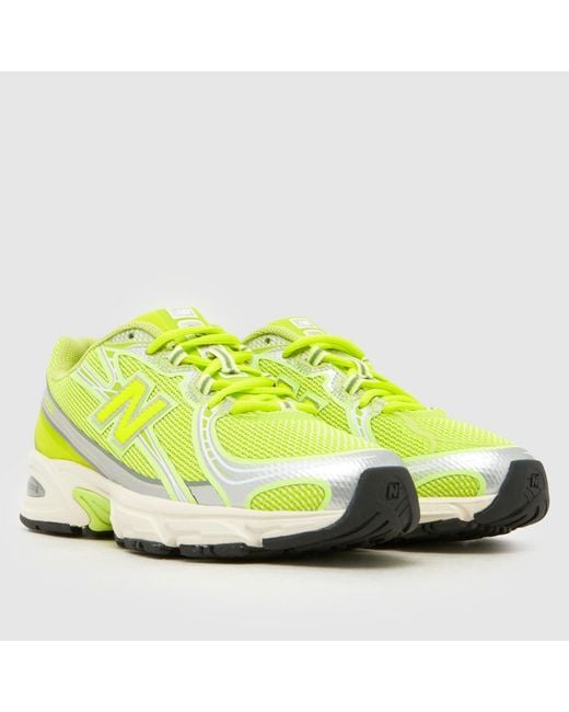 New Balance Yellow 740 Trainers