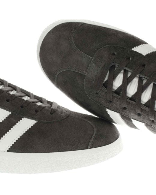 adidas dark grey gazelle trainers