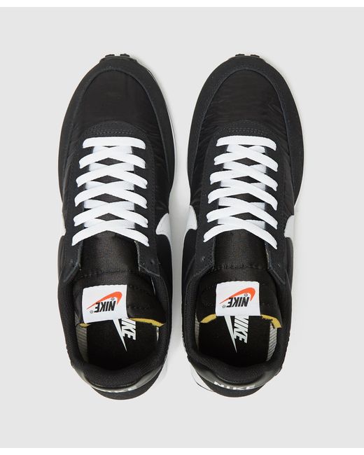 tailwind 79 black white