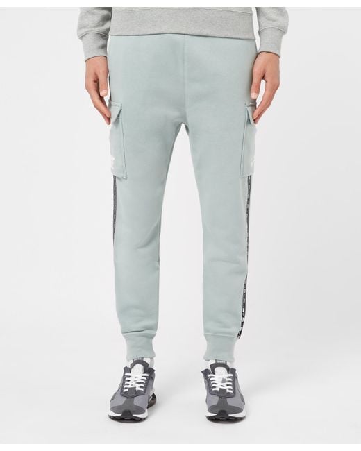 nike repeat cargo joggers