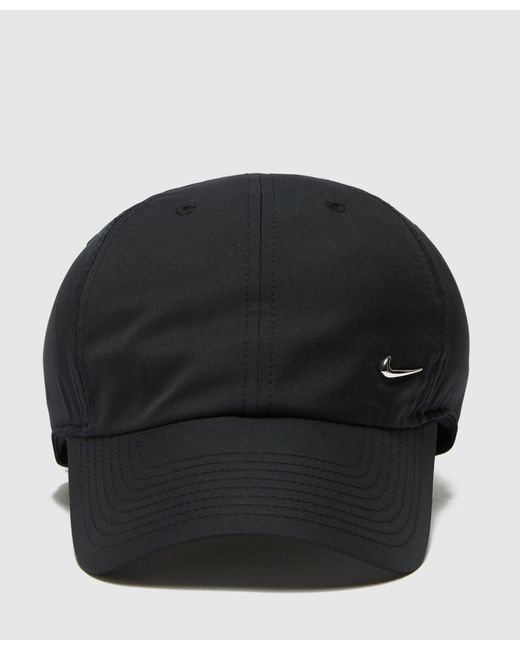Nike Synthetic Metal Swoosh Cap in Black for Men - Save 32% | Lyst