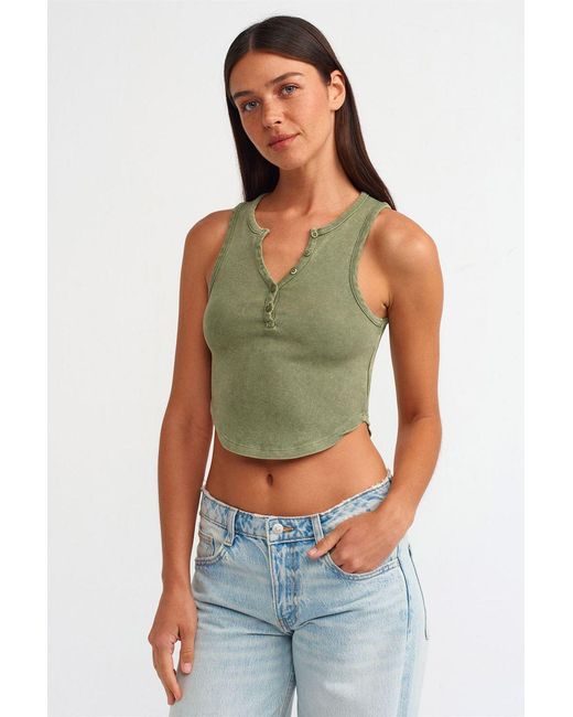 Dilvin Geribbelde Cropped Blouse Met Knopen in het Green