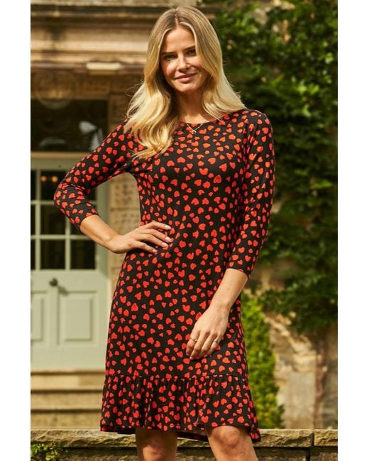 Sosandar Green Heart Print Ruffle Hem Shift Dress