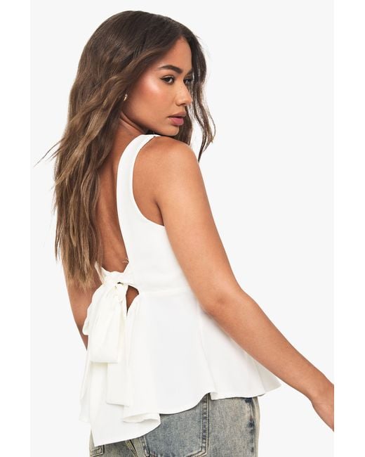 Boohoo White Woven Bow Back Peplum Top