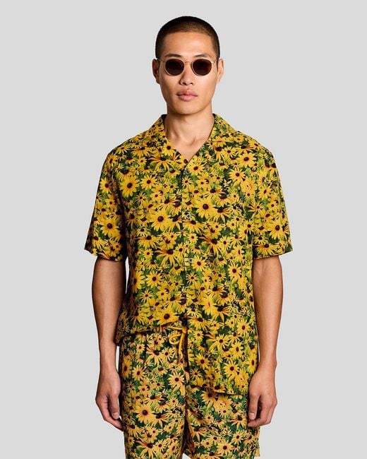 Lyle & Scott Green Floral Graphic Resort Shirt for men