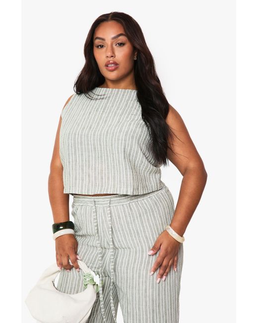 Boohoo White Plus Sleevless Loose Fit Top