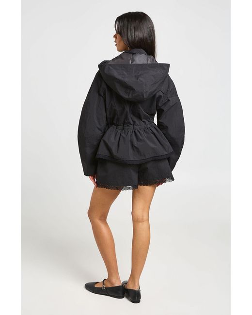Boohoo Black Lace Trim Hem Shorts