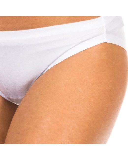 Maidenform White Seamless Invisible Effect Panties 40046