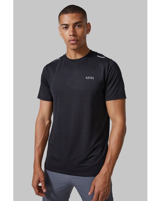 BoohooMAN Gray Man Active Engineered Performance Regular Fit T-shirt for men