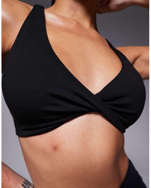 4505 Gray Soft Touch Light Support Twist Front Sports Bra
