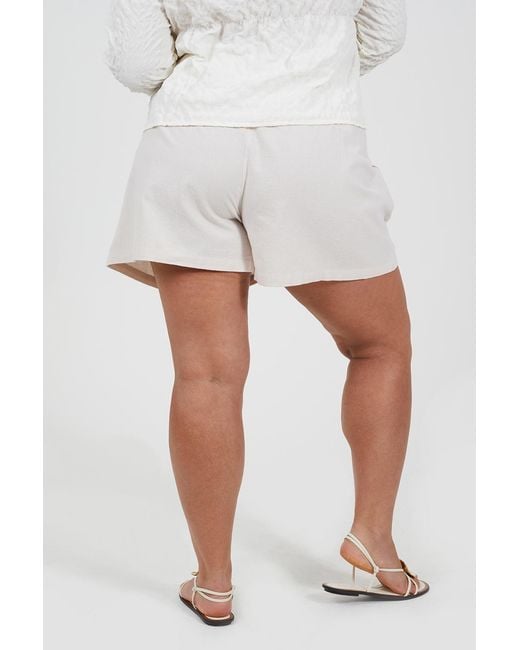 Brave Soul White Curve Linen Look Tailored Shorts