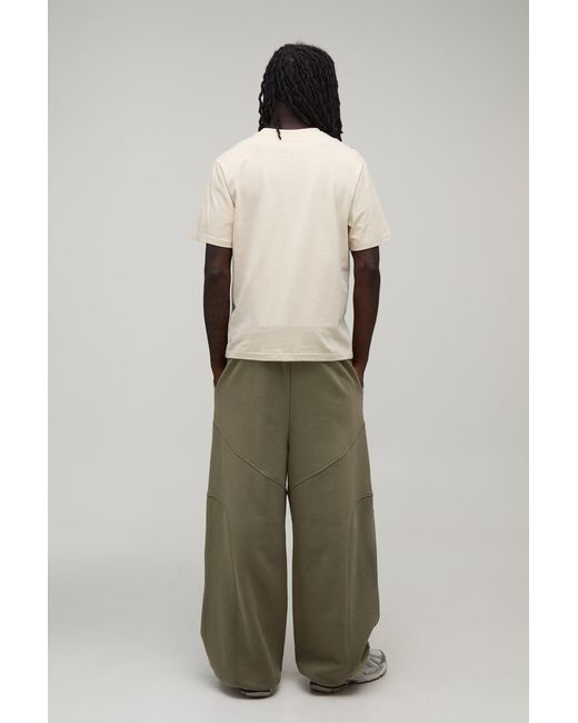 BoohooMAN Green Extreme Wide Leg Exposed Seam Toggle Hem Jogger for men