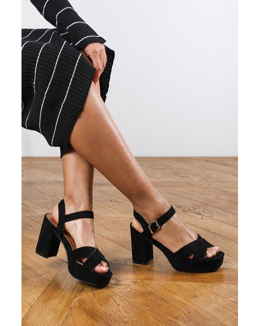 Where's That From Black Wheres 'Allyson' Platform Heels With Crossover Straps