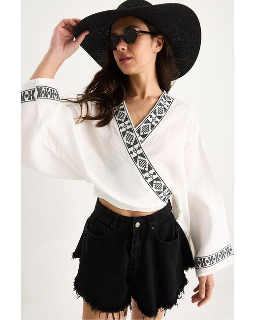 Bianco Lucci White Cotton Blouse