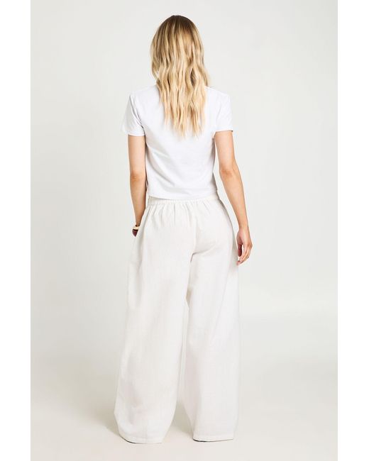 Boohoo White Petite Linen Look Barrel Leg Trouser